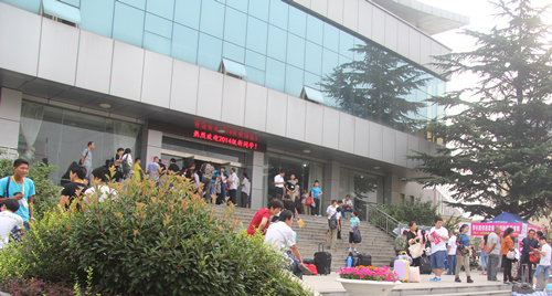 学校迎新工作圆满落幕